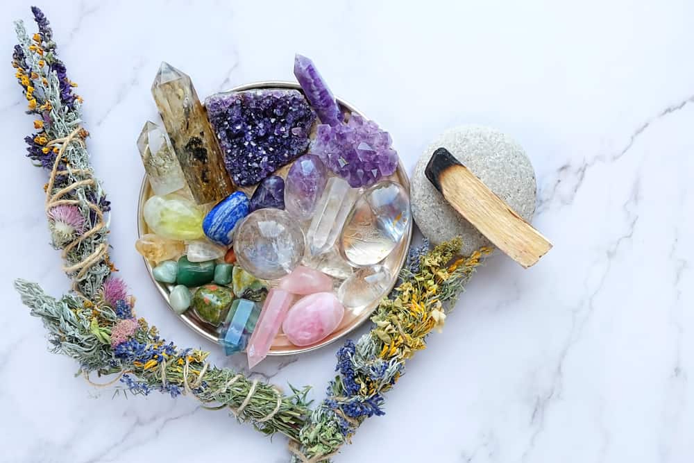 Meditating with Crystals: The Best Crystals to Use in Meditation Practice •  Eupterra